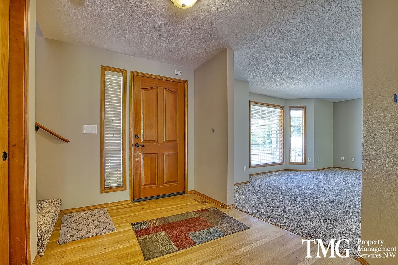 12508 Se 27th St - Photo 5 of 38