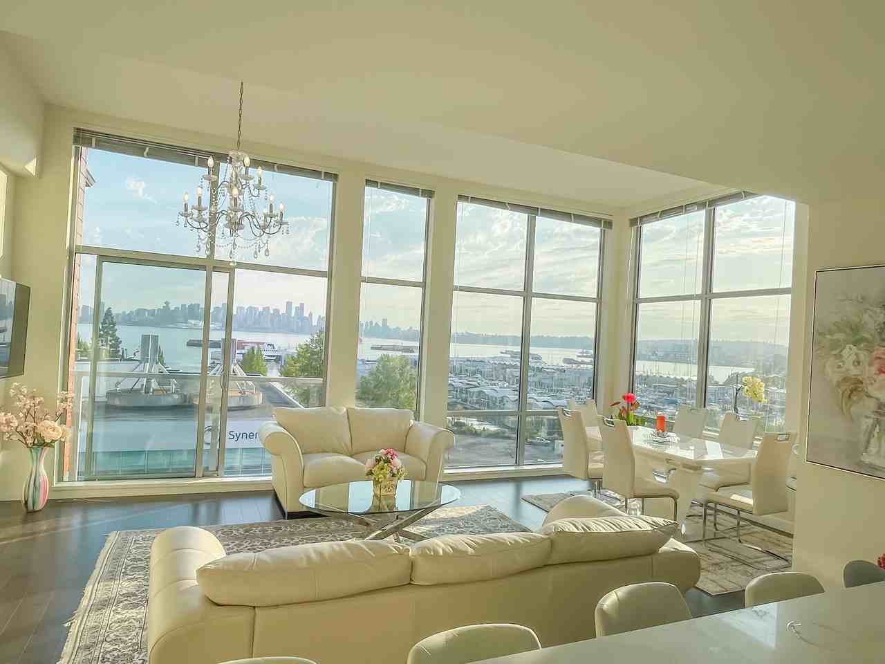 277 West 1st Street - Photo 3 of 6