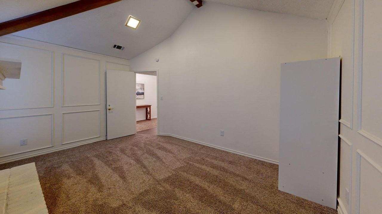 Affordable Arlington Living! Charming home by Rush Creek – Below market pricing - Photo 4 of 19