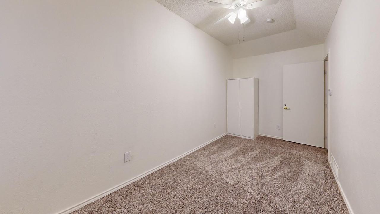 Affordable Arlington Living! Charming home by Rush Creek – Below market pricing - Photo 6 of 19