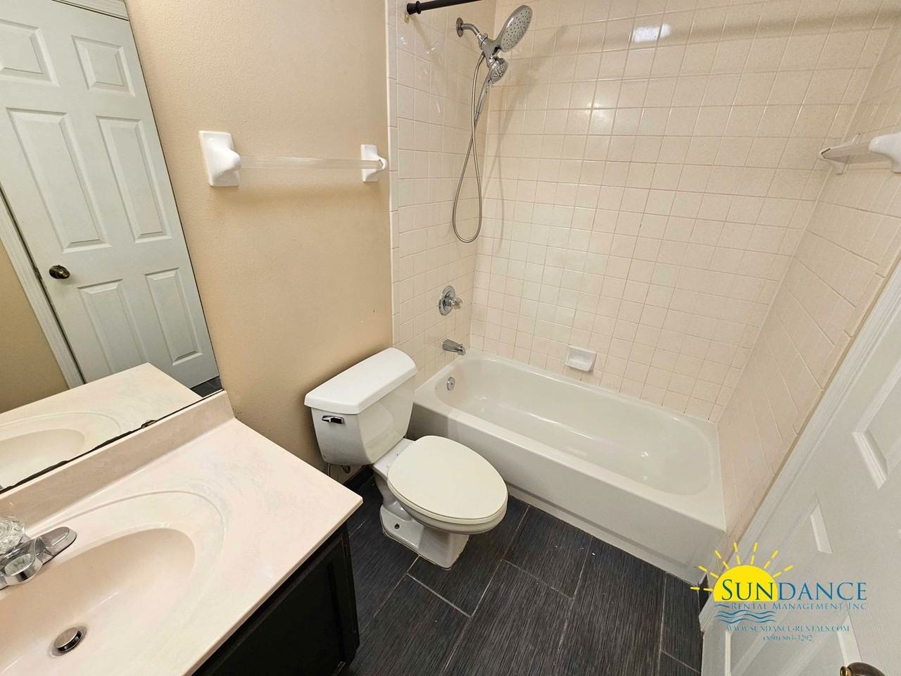 200 Sandestin Ln #1105 - Photo 3 of 12