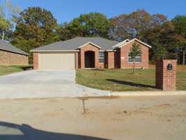 featured image of 2909 Olivia Ave