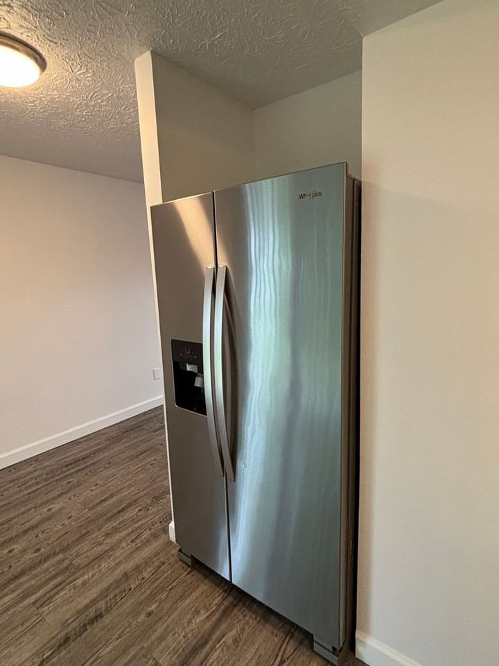 1629 N James Ave - Photo 3 of 19