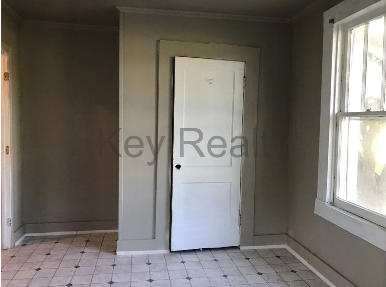 7 Maryland Ave - Photo 5 of 10