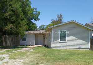 1005 E Davis Ave - Photo 1 of 1