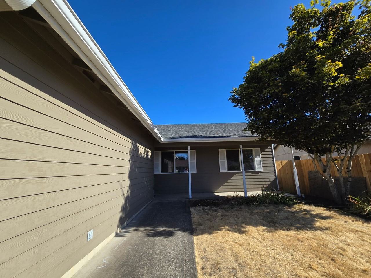 4631 Cherrybud Ct Se - Photo 3 of 14