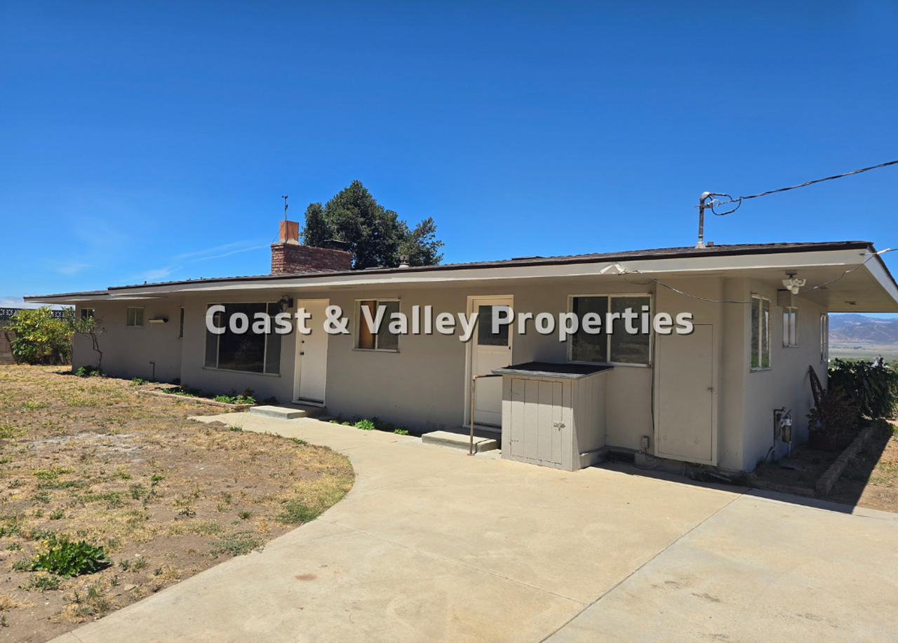 1296 River Rd - Photo 2 of 22