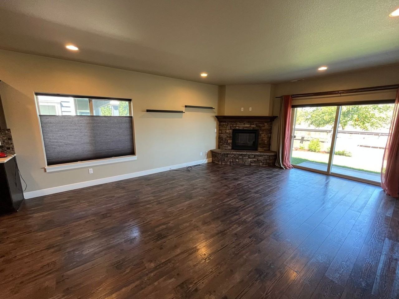 62943 Ne Nolan St - Photo 5 of 21