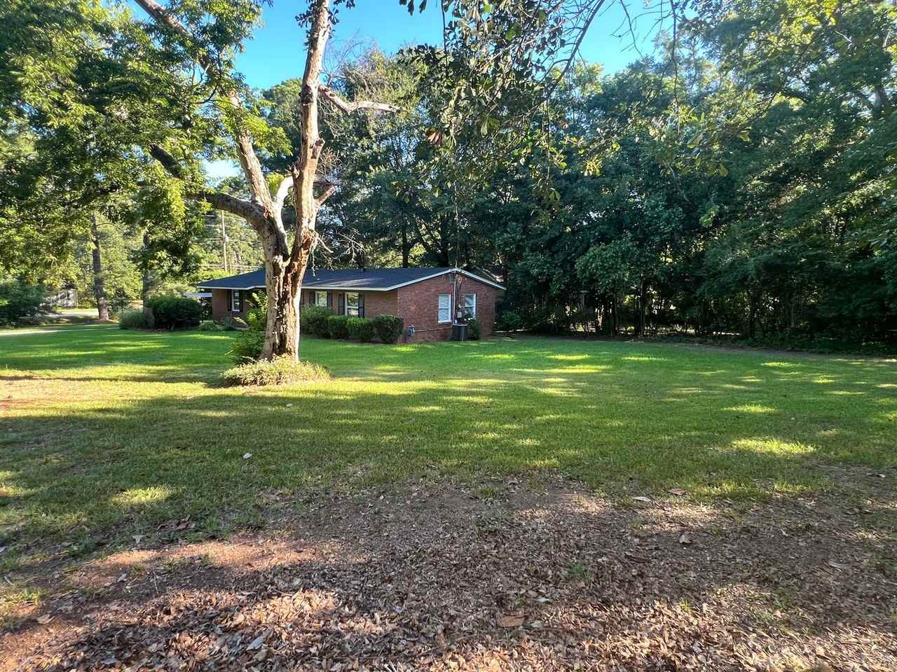 4693 - Photo 3 of 28