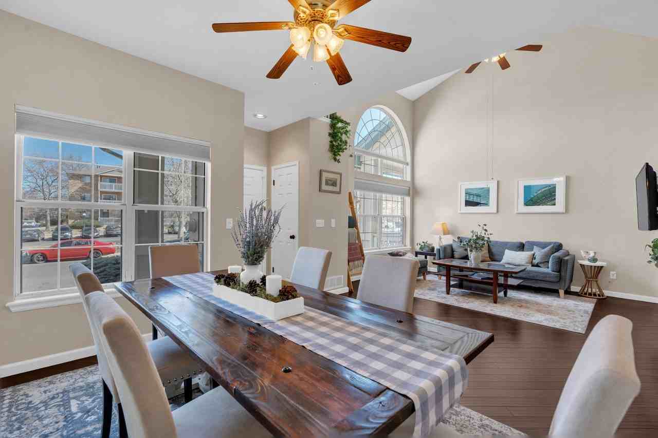 10087 E Hawaii Pl - Photo 6 of 26