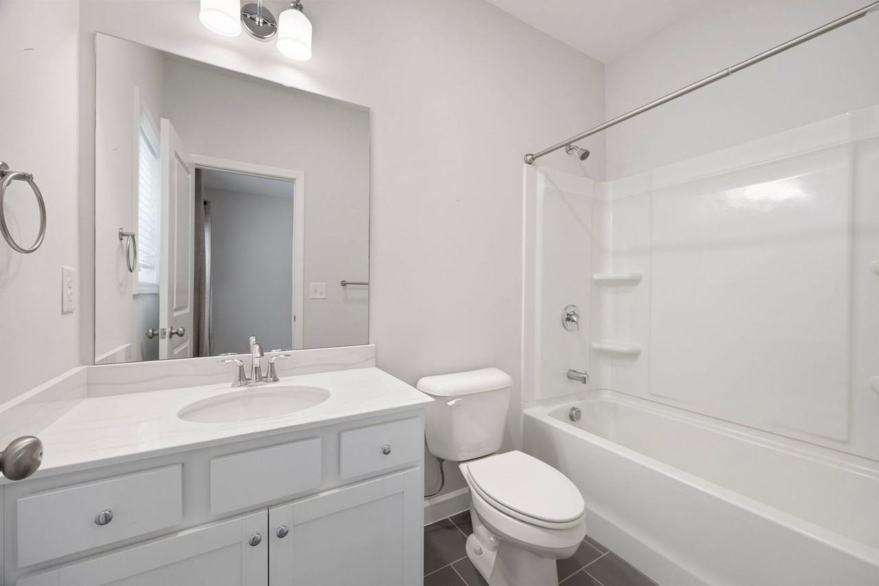 2880 Boone Drive - Photo 6 of 20