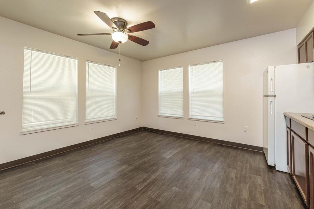 Wise Transitions - 6552 SW 19th Ave - Photo 3 of 24