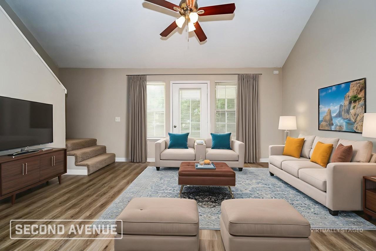 2370 Iron Horse Dr - Photo 2 of 24