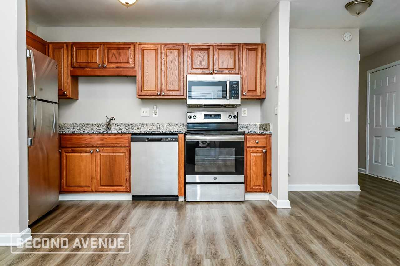 2370 Iron Horse Dr - Photo 6 of 24