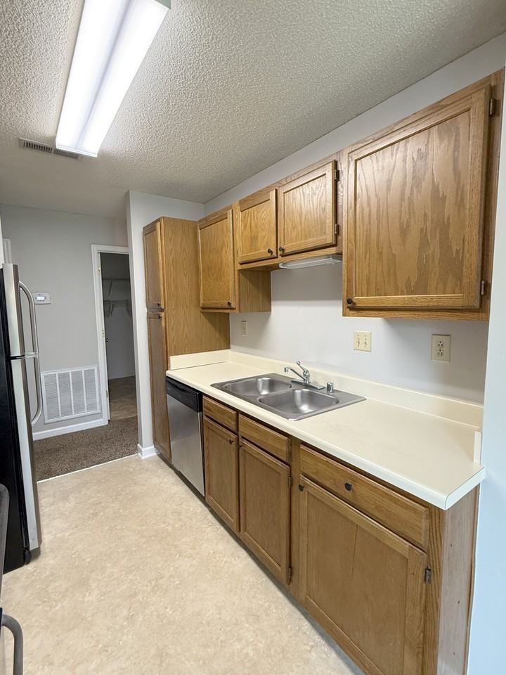 1002 Stones Throw Dr Nw #1 - Photo 6 of 21