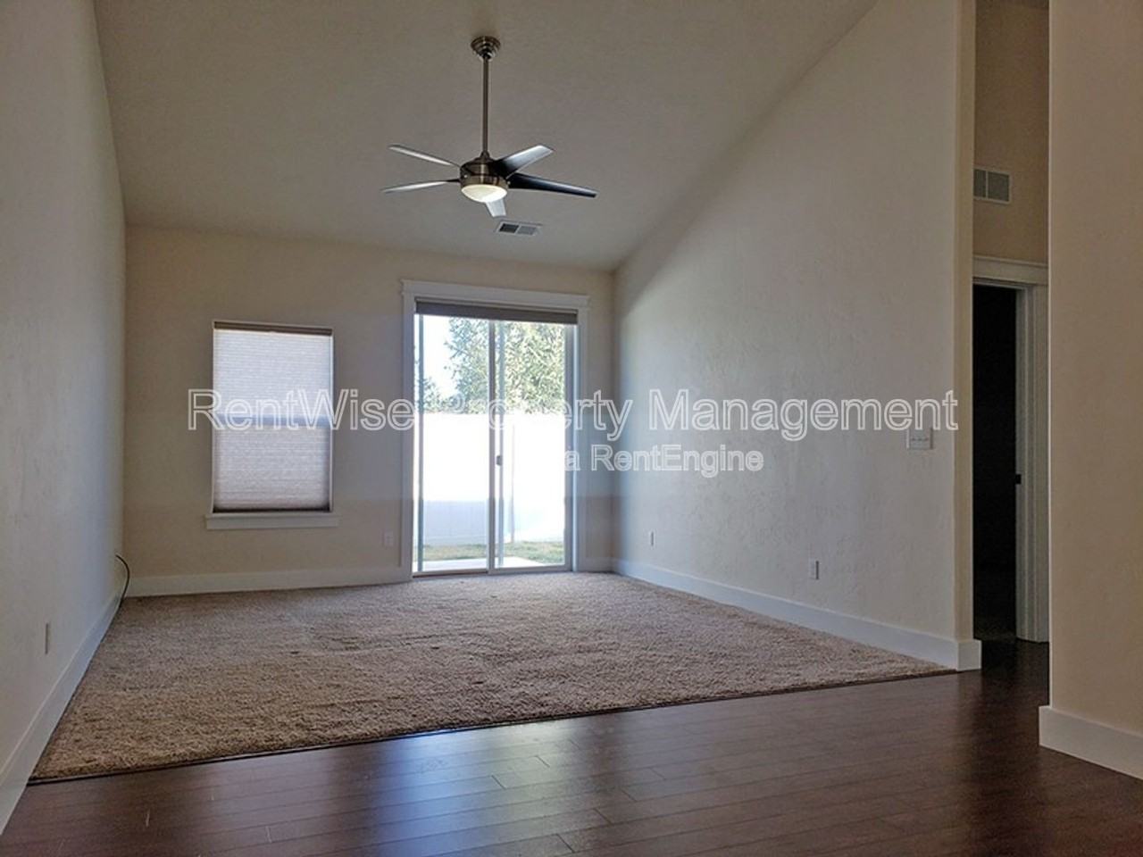 6260 N Maximus Pl - Photo 5 of 18