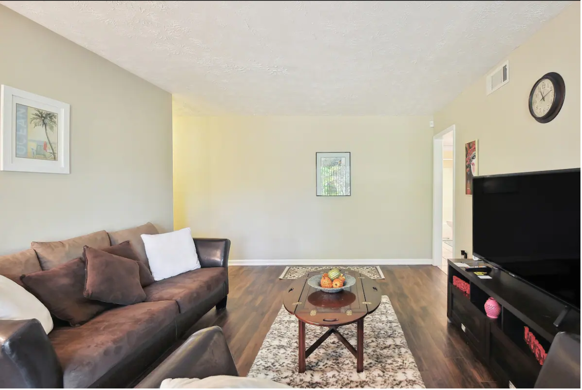 144 Scandia Cir #1 - Photo 5 of 20