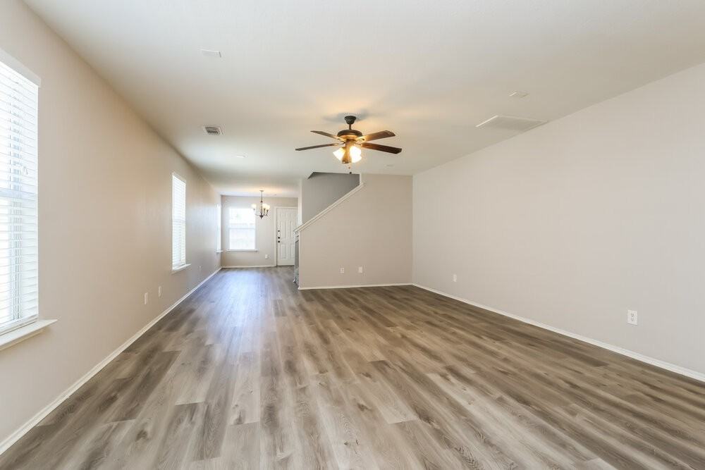 11410 Flying Geese Ln - Photo 4 of 17