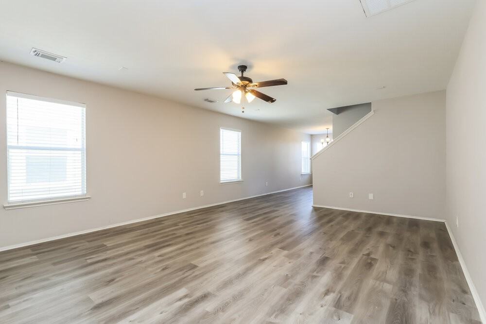 11410 Flying Geese Ln - Photo 5 of 17