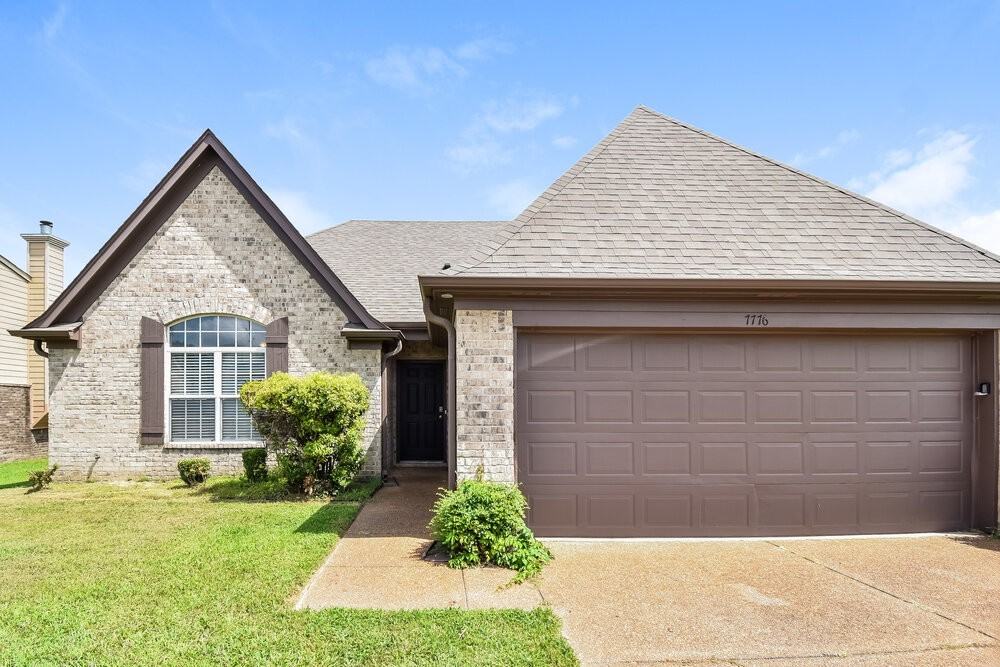 7776 Gosbrook Ln - Photo 3 of 16