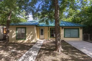 featured image of 939 Field St