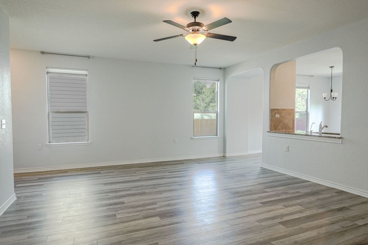 6431 Nolina Pass - Photo 5 of 21