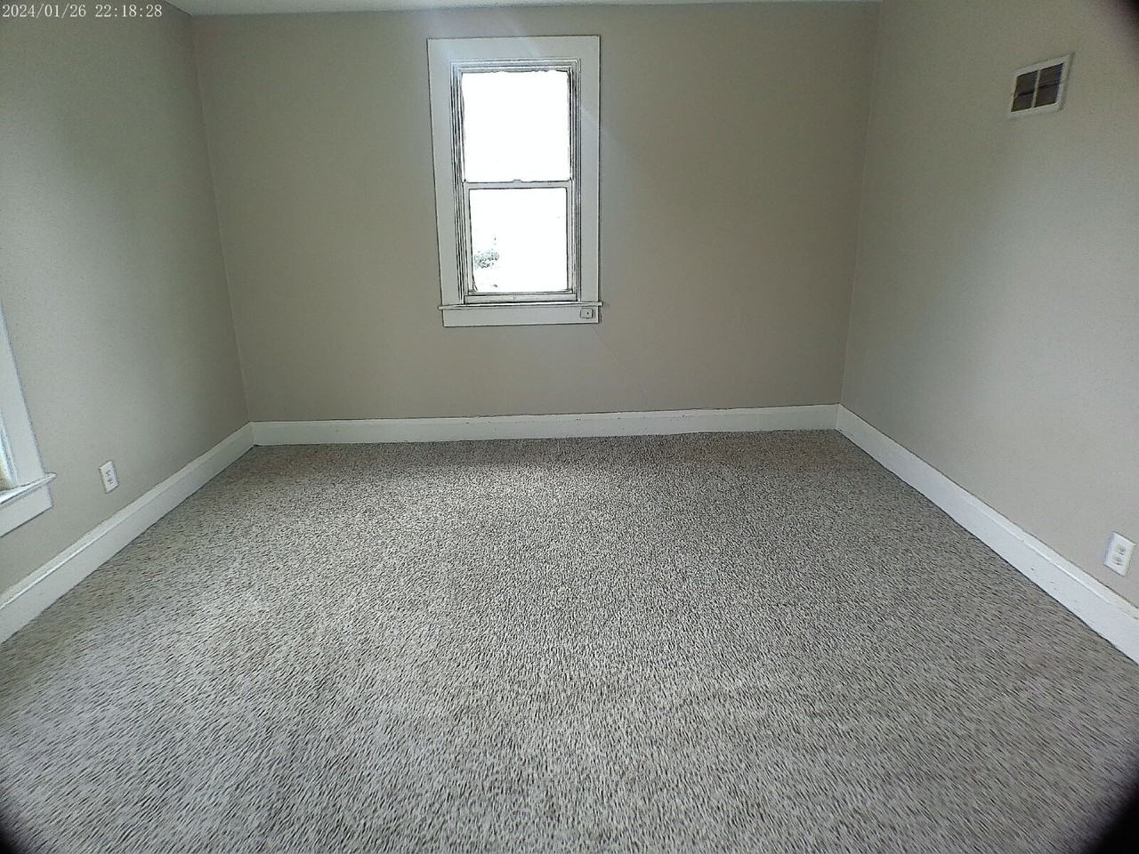 1061 W 33rd St - Photo 3 of 9