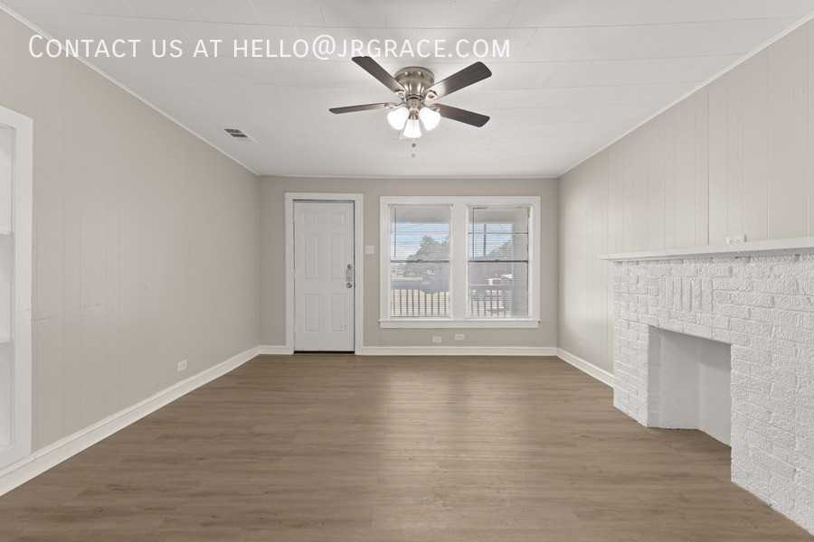 1801 Reuter Ave - Photo 3 of 21