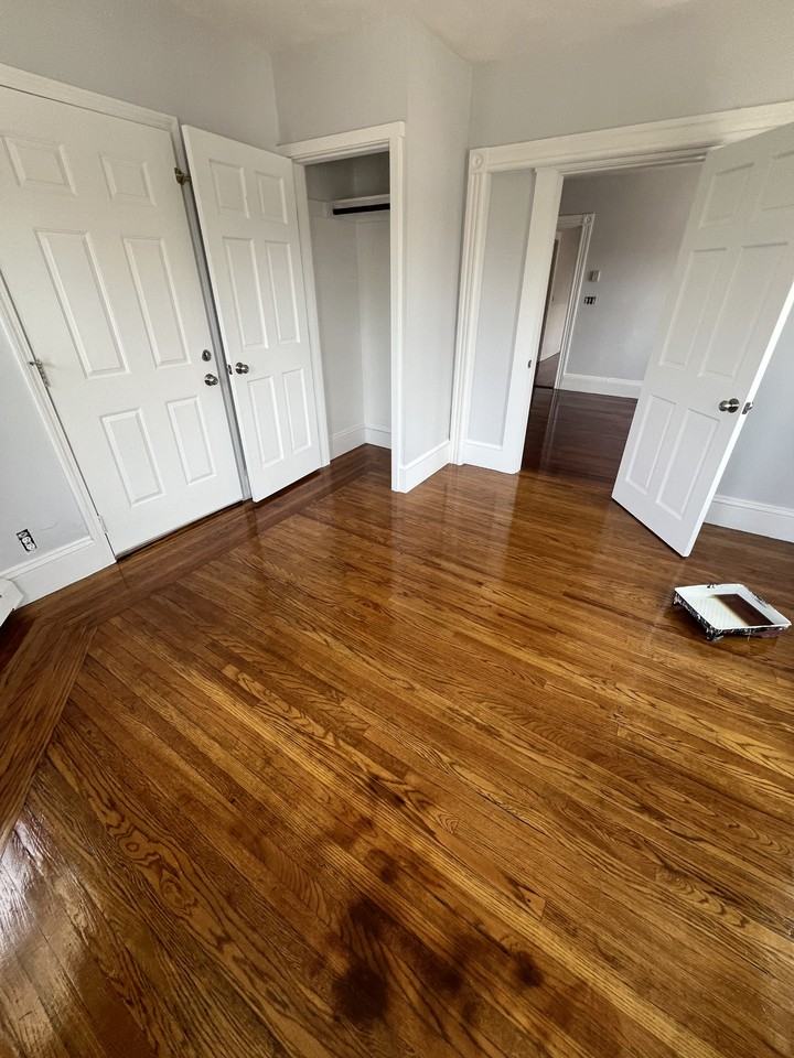 132 Warwick Ave #3rdFL - Photo 5 of 13
