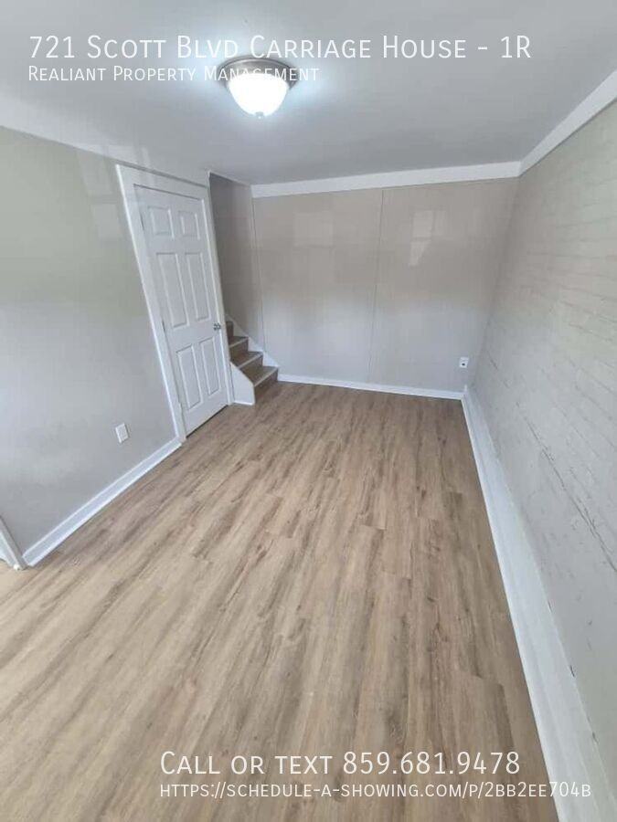 SCOTT & #1R - Photo 3 of 11