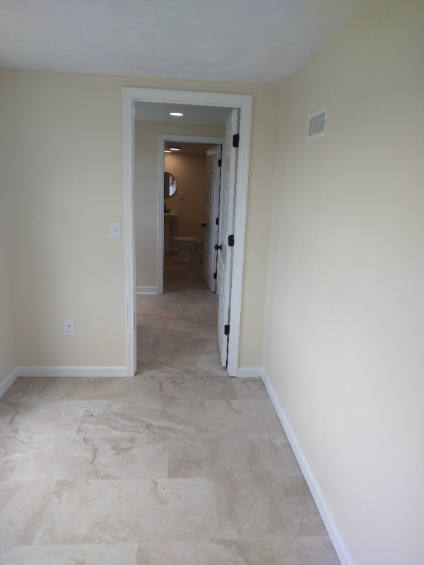 301 D St #B - Photo 7 of 13