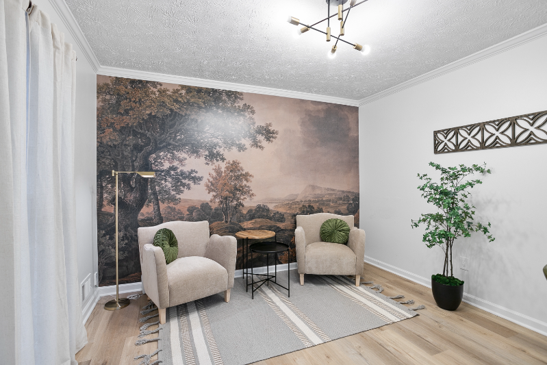 165 N Fayette Dr - Photo 4 of 20