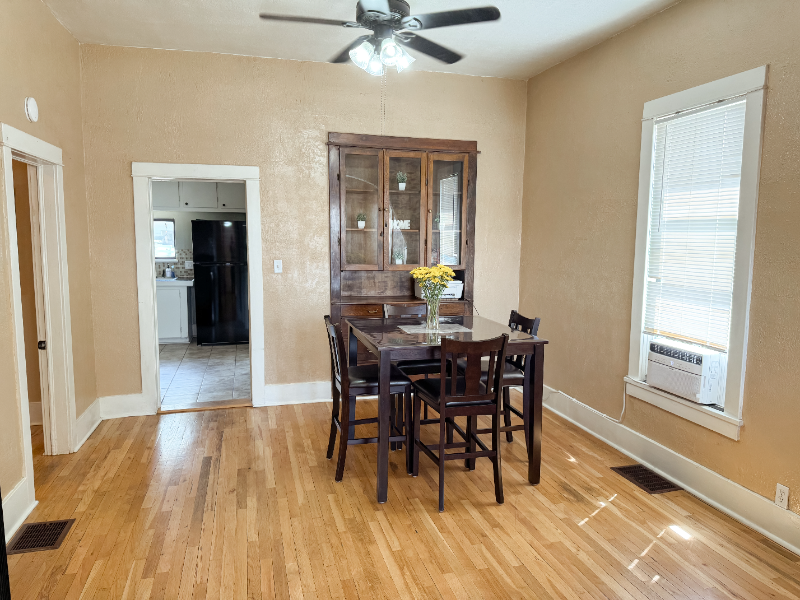 1603 Elm Ave - Photo 5 of 20