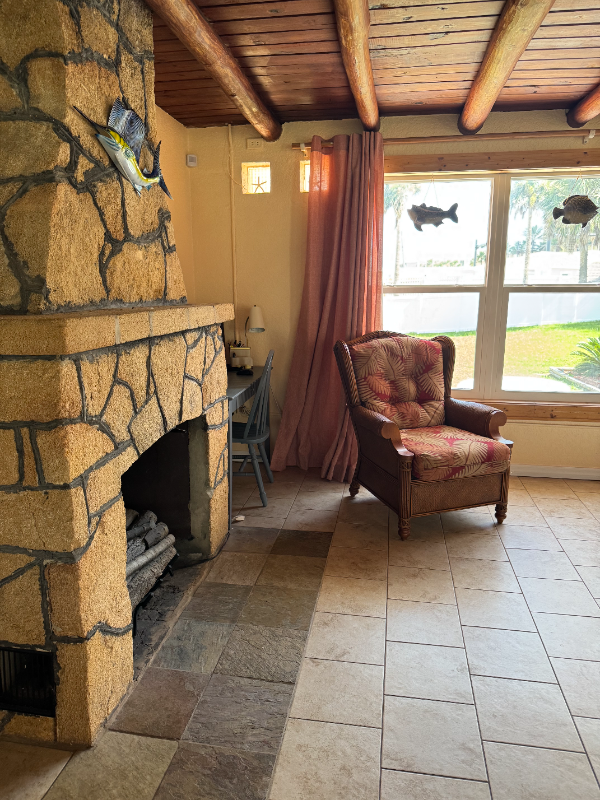 385 Woodland Ave - Photo 7 of 20