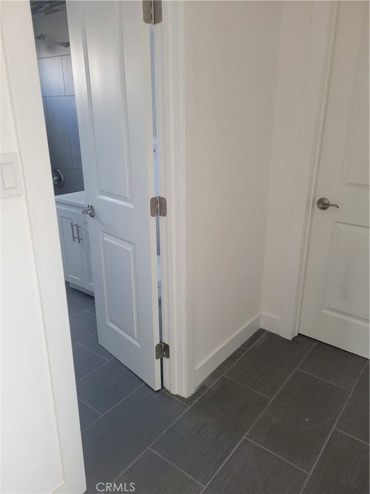 11226 S Broadway #11226 - Photo 2 of 10