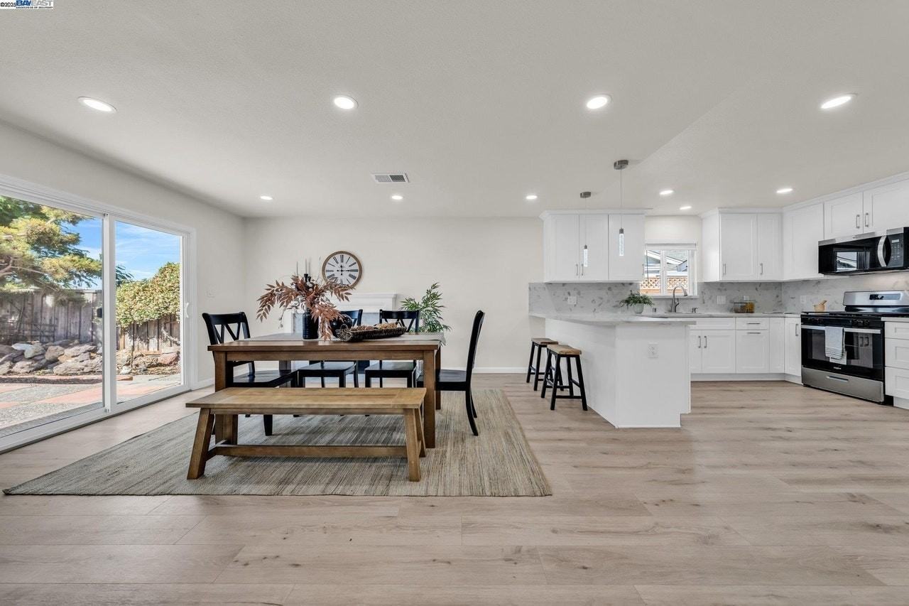 1770 Tulip Ave - Photo 2 of 20