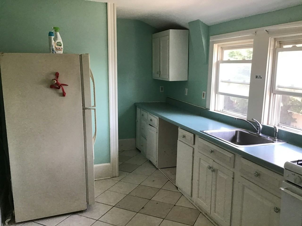 285 Nahatan Street, Unit 2 - Photo 5 of 7