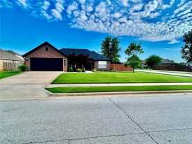 4305 Sw Limestone Ave - Photo 1 of 1
