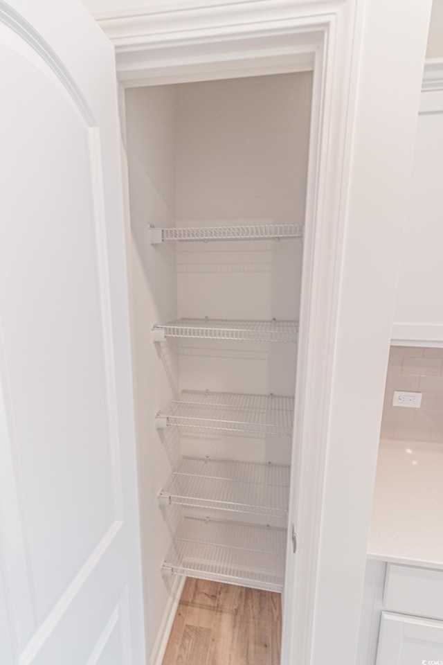 195 Crescent Way - Photo 6 of 23