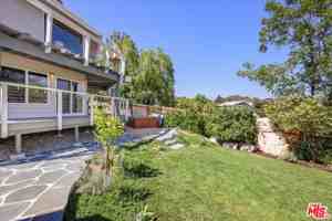 featured image of 1746 Deerhill Trl