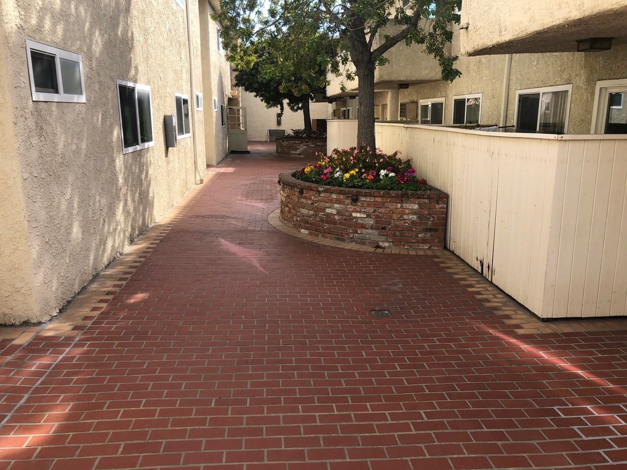 Saltair - Photo 4 of 33