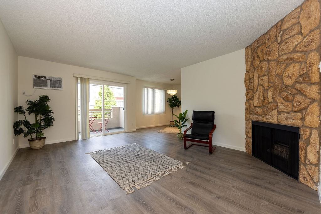 Saltair - Photo 5 of 33