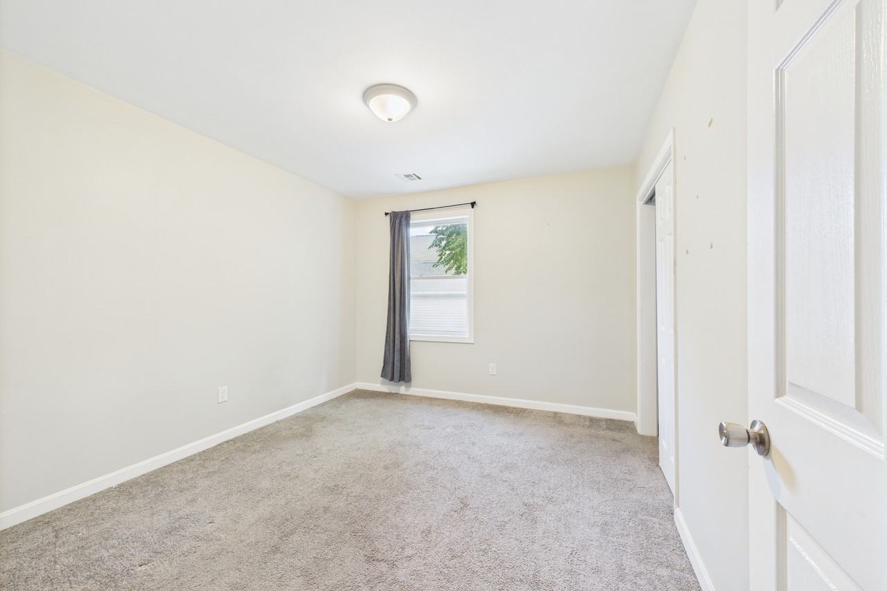 42 Arch Street - Photo 2 of 7