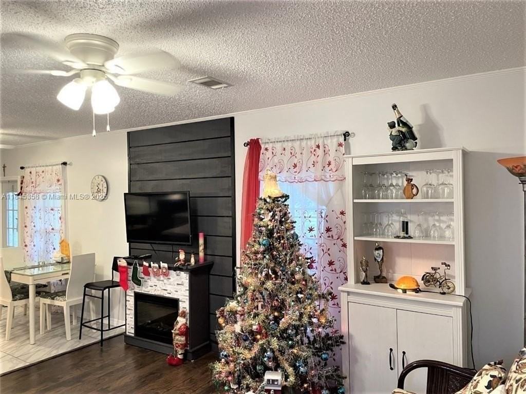 8671 Sw 18th Pl #NA - Photo 7 of 22