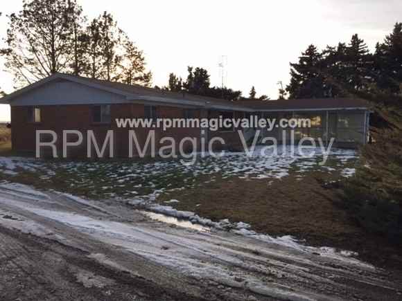 961 E Main St - Photo 2 of 17