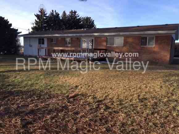 961 E Main St - Photo 3 of 17