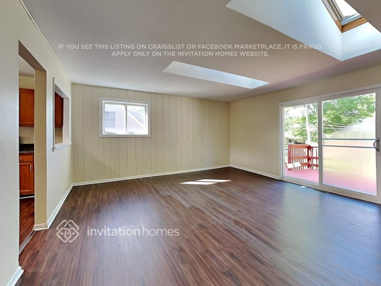 189 N Pinecrest Rd - Photo 5 of 24