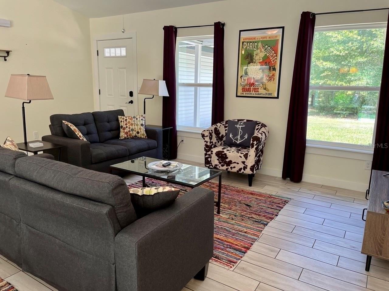 7710 Nw 14th St - Photo 3 of 24