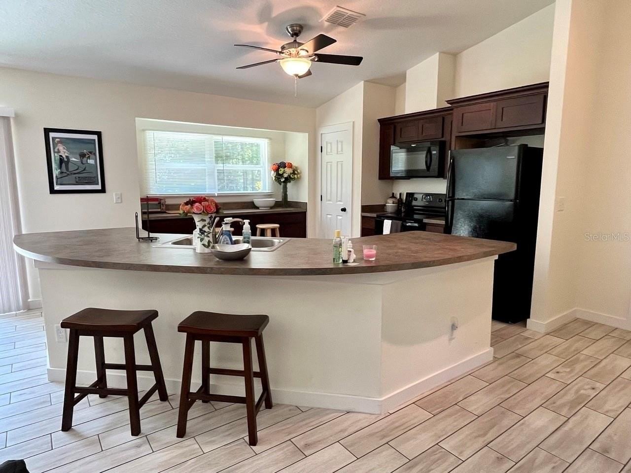 7710 Nw 14th St - Photo 5 of 24