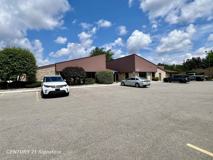 5605 Colony Dr N - Photo 1 of 1